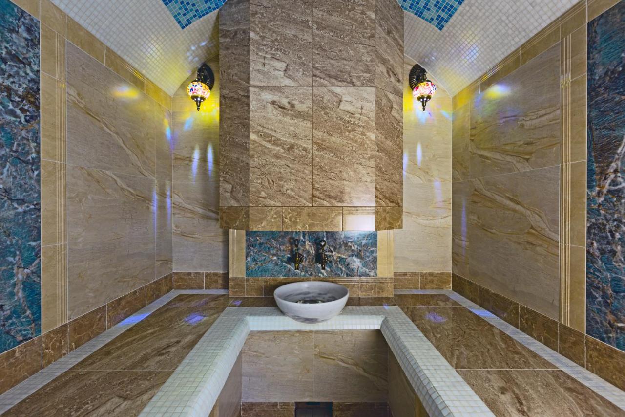 Hammam , Big Jacuzzi ,Sauna , 2 Bedroom , Khrechatik Kiev Ngoại thất bức ảnh