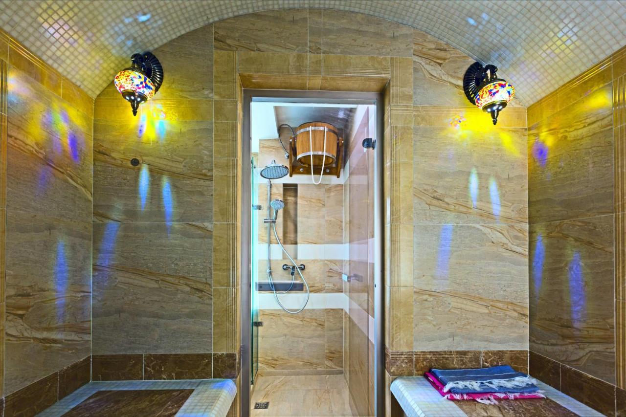 Hammam , Big Jacuzzi ,Sauna , 2 Bedroom , Khrechatik Kiev Ngoại thất bức ảnh